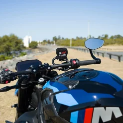 Go Play In Traffic - Reservoir Cover^Moto Loot Online